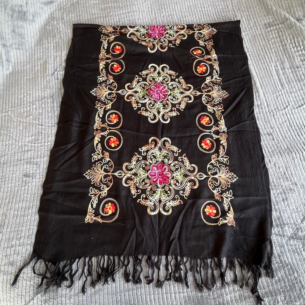 Matices Scares scarfs Floral print Fringes Boho Hippie Embroidered Beaded OS
